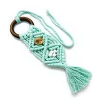 Load image into Gallery viewer, Mini macramé geur hanger Collectie