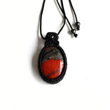 Afbeelding in Gallery-weergave laden, Sacred Vitality halsketting