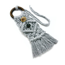 Load image into Gallery viewer, Mini macramé geur hanger Collectie