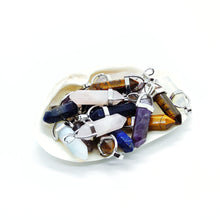 Afbeelding in Gallery-weergave laden, Mineraalsteen hanger - Lakaiann