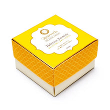 Load image into Gallery viewer, Ayurvedic scented candle
