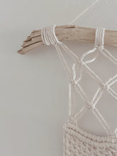 Afbeelding in Gallery-weergave laden, Woven serenity deco
