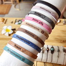 Afbeelding in Gallery-weergave laden, Lederen “message” armbanden collectie
