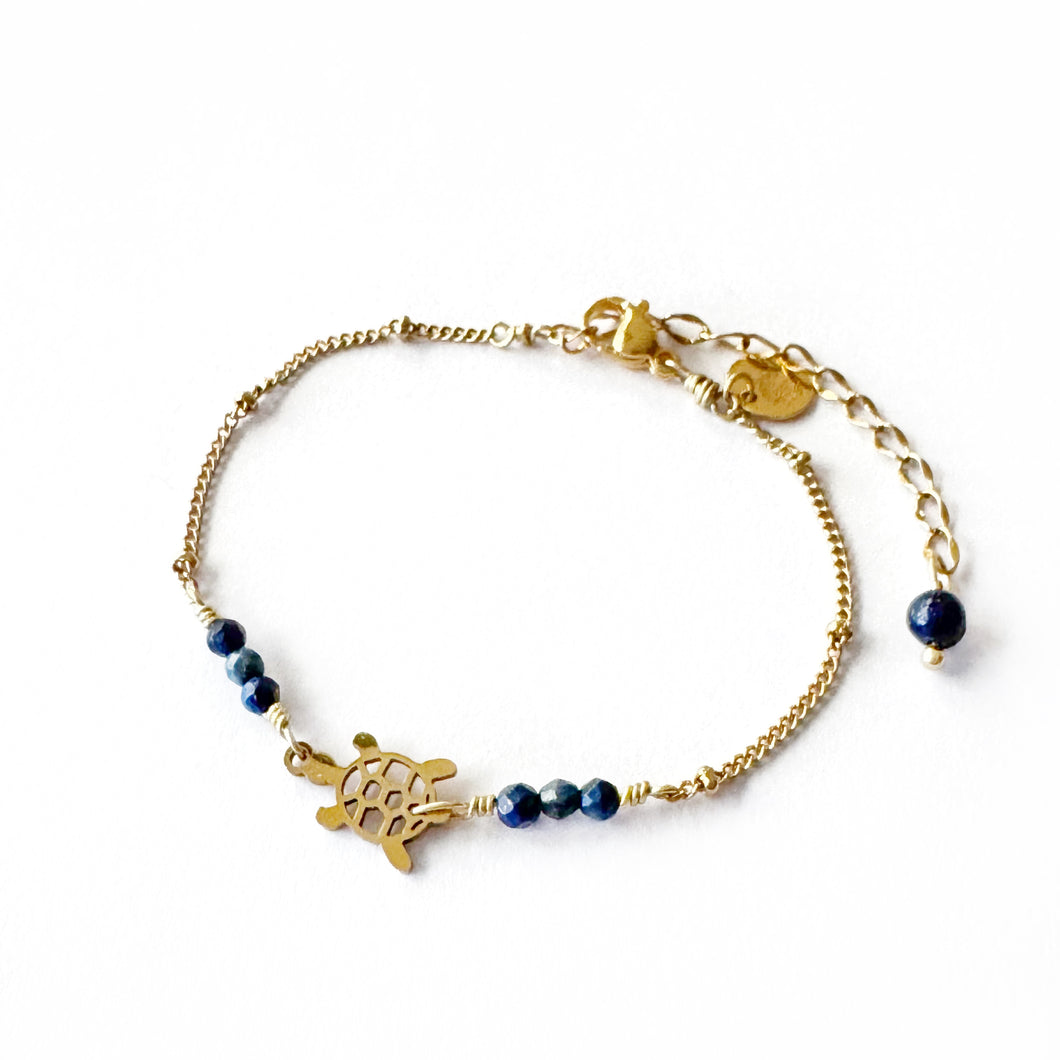 Turtle wisdom armband