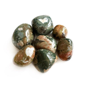 Tumbled mineral stones